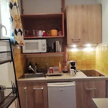 Le Mazet Cosy Feriehus *